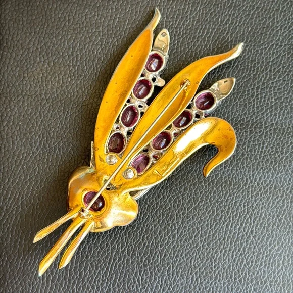 Large Vintage Statement Leaf Brooch w Pink Stones - Picture 2 of 2